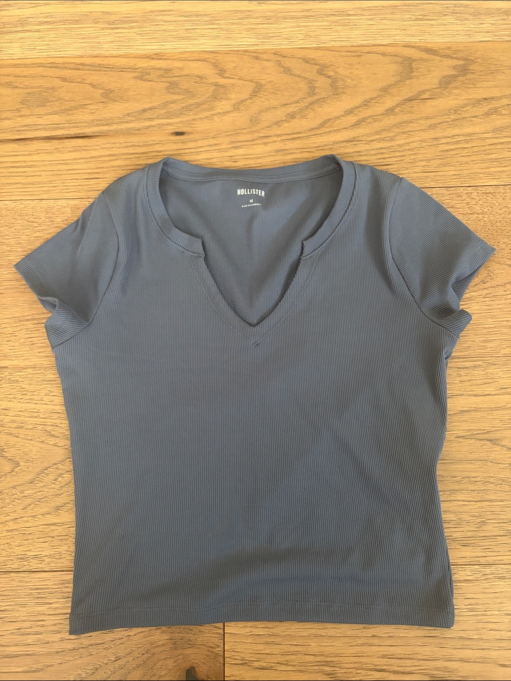 Hollister Women's Slate Blue Ribbed Notch V-Neck Tee
